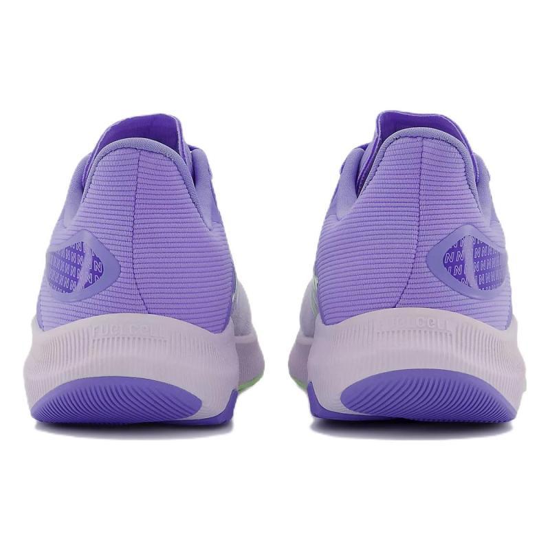 New Balance FuelCell Propel v3
